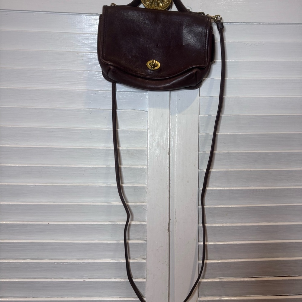 Vintage Coach Court Bag 9924 Brown Glove Tanned Leather Brass Turnlock Crossbody - Picture 2 of 5